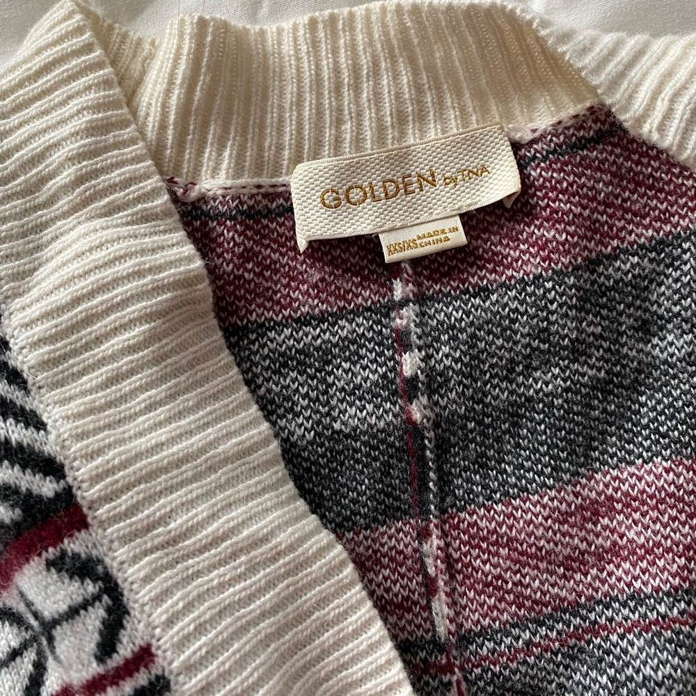 ARITZIA patterned cardigan - Picture 3 of 7